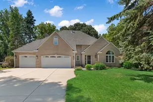 8978 Jewel Ave S, Cottage Grove, MN 55016 - Photo 1