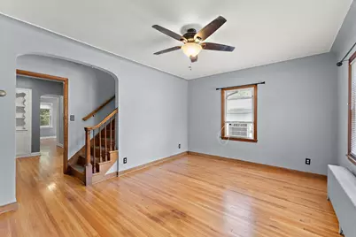 829 Brown Avenue, West Saint Paul, MN 55107 - Photo 5