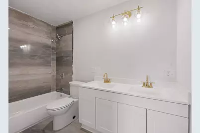 2715 17th Avenue E, North Saint Paul, MN 55109 - Photo 7
