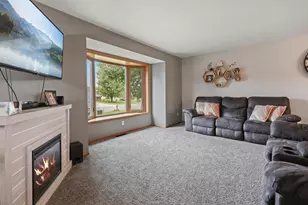 1612 Birch Ave N, Glencoe, MN 55336 - Photo 15