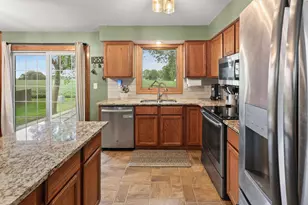 1612 Birch Ave N, Glencoe, MN 55336 - Photo 9