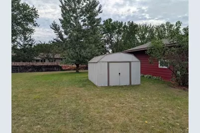 2802 Island View Drive, Saint Cloud, MN 56301 - Photo 5