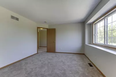 10958 Lexington Drive, Eden Prairie, MN 55344 - Photo 17