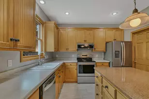 1210 Millstone Ct, Saint Cloud, MN 56303 - Photo 5