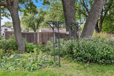 8378 Groveland Road, Mounds View, MN 55112 - Photo 47