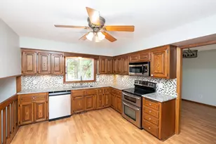 369 118th Ave NW, Coon Rapids, MN 55448 - Photo 15