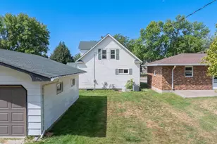 303 S Brook St, Hendricks, MN 56136 - Photo 11