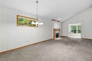 3848 Linden Ave, White Bear Lake, MN 55110 - Photo 9