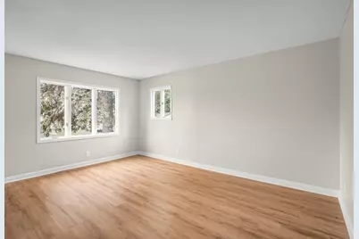 756 McKnight Road N, Maplewood, MN 55119 - Photo 7