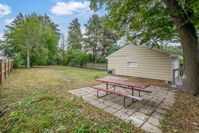 756 McKnight Road N, Maplewood, MN 55119 - Photo 25