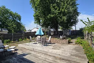 1229 7th St E, Saint Paul, MN 55106 - Photo 21