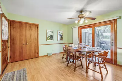 8901 Fremont Avenue S, Bloomington, MN 55420 - Photo 9