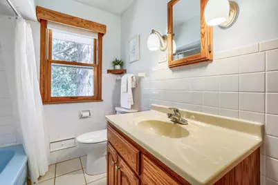 8901 Fremont Avenue S, Bloomington, MN 55420 - Photo 15