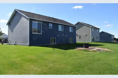 902 Poplar Lane, Watertown, MN 55388 - Photo 3