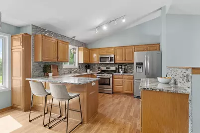 18566 96th Place N, Maple Grove, MN 55311 - Photo 5