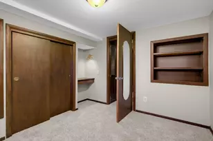 9041 Northwood Cir, New Hope, MN 55427 - Photo 23