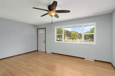 9041 Northwood Circle, New Hope, MN 55427 - Photo 5