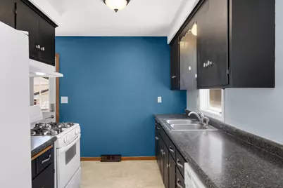 9041 Northwood Circle, New Hope, MN 55427 - Photo 9