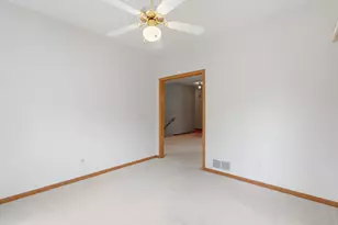 3721 Crossridge Way, Rosemount, MN 55068 - Photo 21
