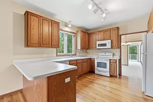 3721 Crossridge Way, Rosemount, MN 55068 - Photo 11