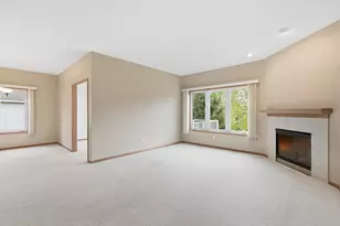3721 Crossridge Way, Rosemount, MN 55068 - Photo 7