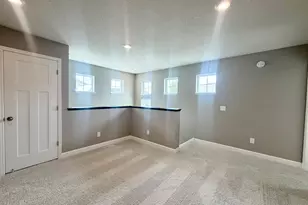 21820 Wisteria Wy, Farmington, MN 55024 - Photo 11