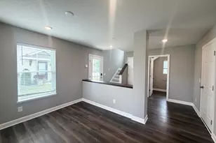 21820 Wisteria Wy, Farmington, MN 55024 - Photo 5