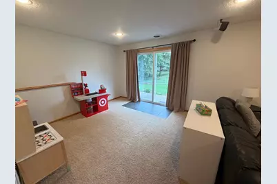 25724 Goldfinch Avenue, Wyoming, MN 55092 - Photo 11