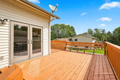 8006 Cooper Avenue, Inver Grove Heights, MN 55076 - Photo 35