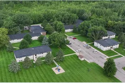 151 Sunnyslope Rd, Morris, MN 56267 - Photo 1