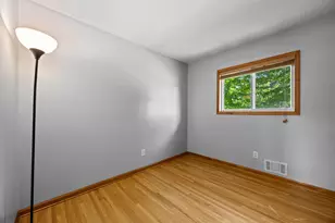 901 Sunny Ln, Anoka, MN 55303 - Photo 13