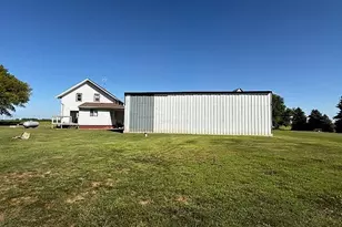 54299 910th St, Windom, MN 56101 - Photo 33