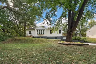 320 Fingal Dr, Alexandria, MN 56308 - Photo 3
