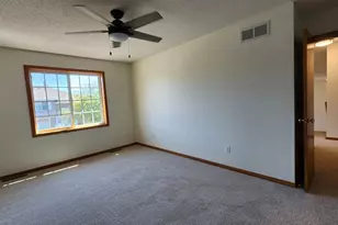 1408 Senate Ln, Northfield, MN 55057 - Photo 9