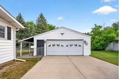 741 S 10th Street, Lake City, MN 55041 - Photo 3