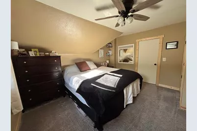 105 Hamilton Avenue NE, Red Lake Falls, MN 56750 - Photo 21
