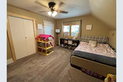 105 Hamilton Avenue NE, Red Lake Falls, MN 56750 - Photo 25