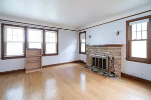 899 Parkview Ave, Saint Paul, MN 55117 - Photo 3