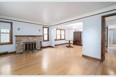 899 Parkview Avenue, Saint Paul, MN 55117 - Photo 5