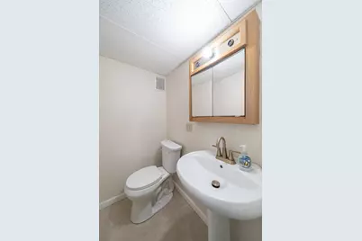 899 Parkview Avenue, Saint Paul, MN 55117 - Photo 17