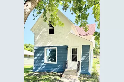 213 Garfield Street S, Lake Benton, MN 56149 - Photo 1