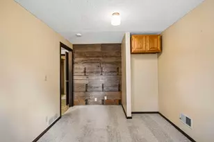 10645 Xerxes Ave S, Bloomington, MN 55431 - Photo 33