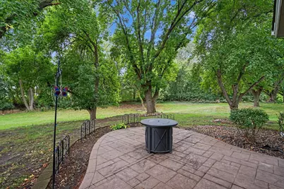 7778 Glenda Court, Apple Valley, MN 55107 - Photo 17