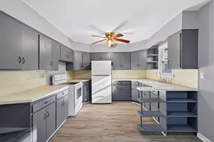 2841 Blackstone Ave, Saint Louis Park, MN 55416 - Photo 1