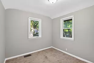2841 Blackstone Ave, Saint Louis Park, MN 55416 - Photo 15