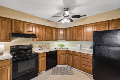 3801 W 98th Street #306, Bloomington, MN 55431 - Photo 9