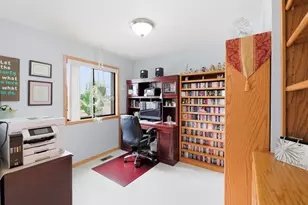 3201 14th St S, Moorhead, MN 56560 - Photo 23