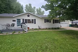 197 2nd St NE, Clarks Grove, MN 56016 - Photo 1