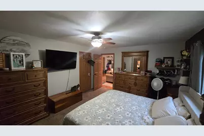 197 2nd Street NE, Clarks Grove, MN 56016 - Photo 13