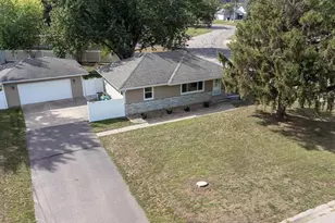 8947 Terrace Rd NE, Blaine, MN 55434 - Photo 33